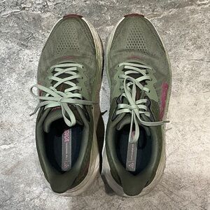 Hoka Challenger Olive and Burgundy Athletic Shoes size 11 B